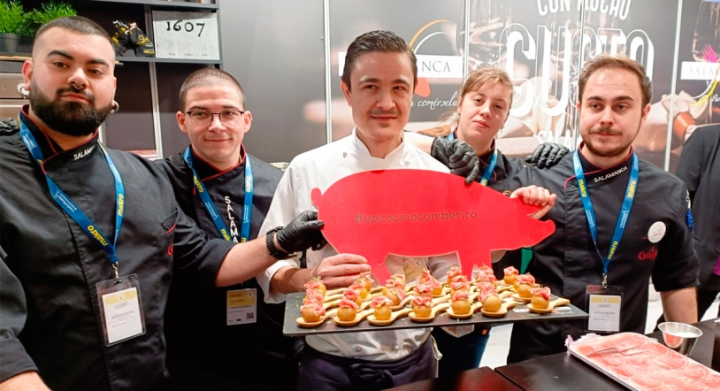 Vídeo | Oroviejo y su Buñuelo ibérico al palo cortado en Madrid Fusión 2023