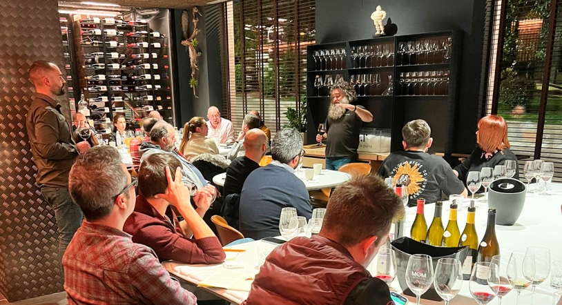 Cata de altura con uno de los mejores enólogos del mundo en el restaurante En la Parra