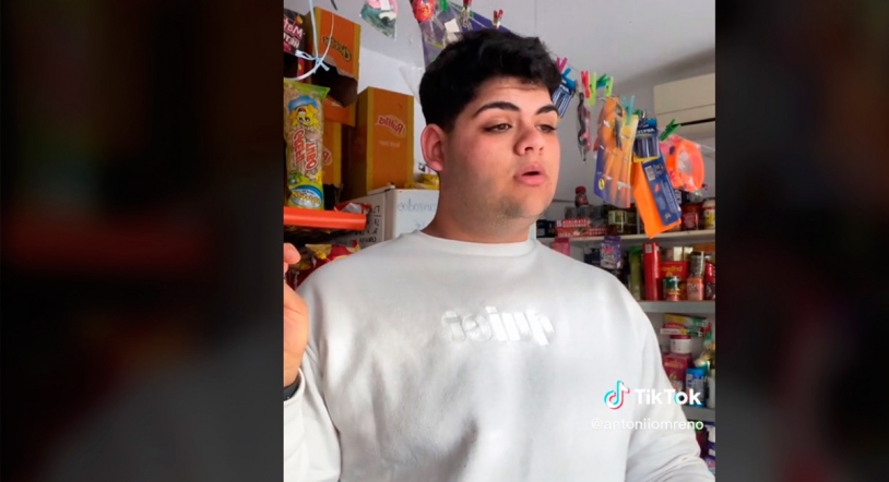 Viral | Quiosquero sevillano muestra los graciosos pedidos de sus clientes