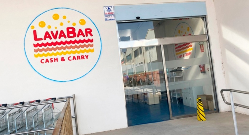 Encuentra todo lo necesario para fiestas y celebraciones en Suministros Lavabar