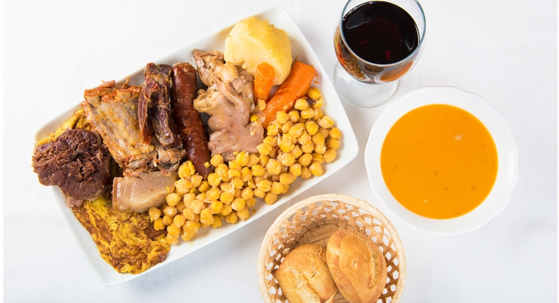 Un año más disfruta del Cocido completo de mediados del verano de La Cocina Vieja 