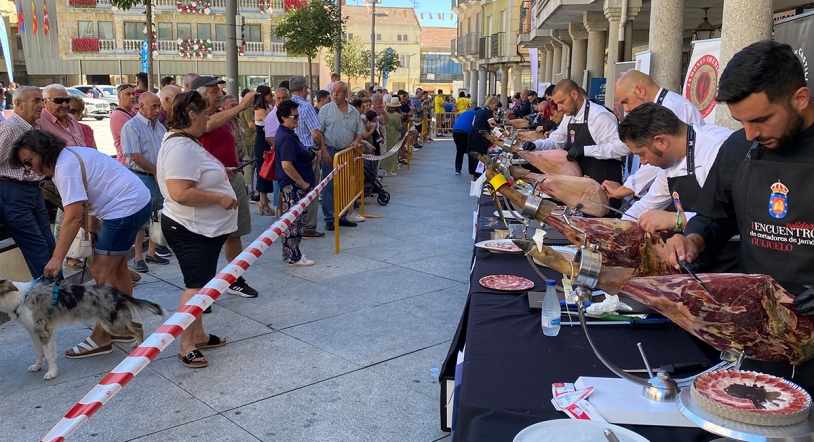 Comienzan oficialmente las fiestas de Guijuelo con el chupinazo del alcalde