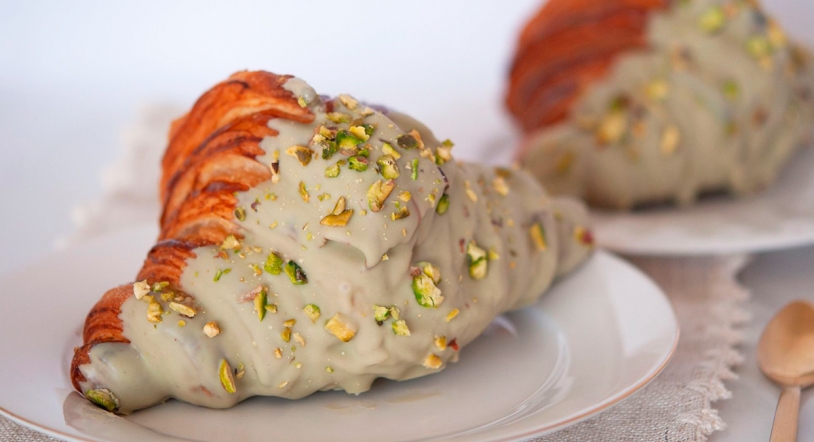 Los nuevos croissant de Confitería Santa Lucía que quitan el sentido