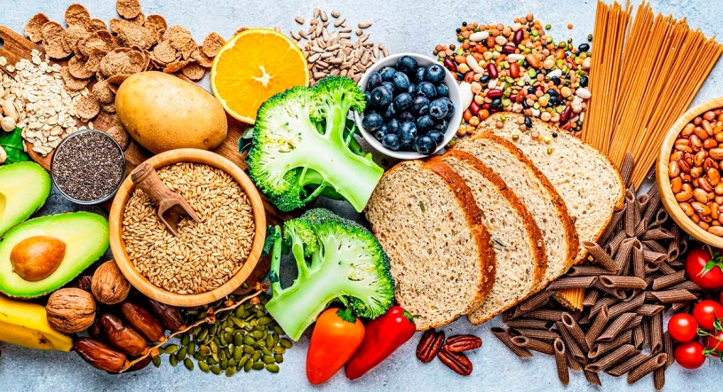 5 alimentos que deberías tener siempre en la cocina para mejorar tu salud