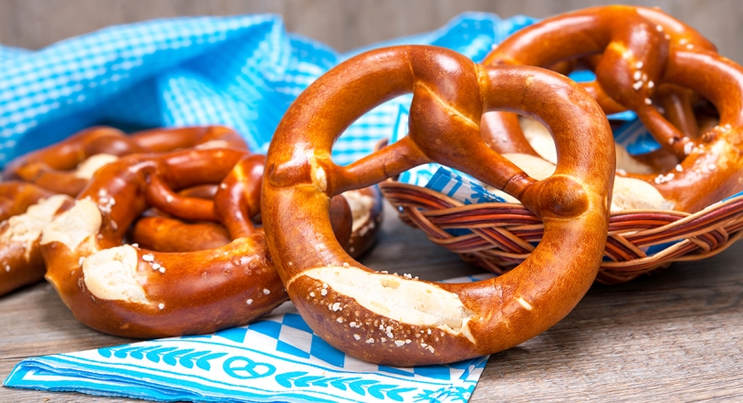 Taller de Pretzels para niños en El Tormes por la Oktoberfest Salamanca