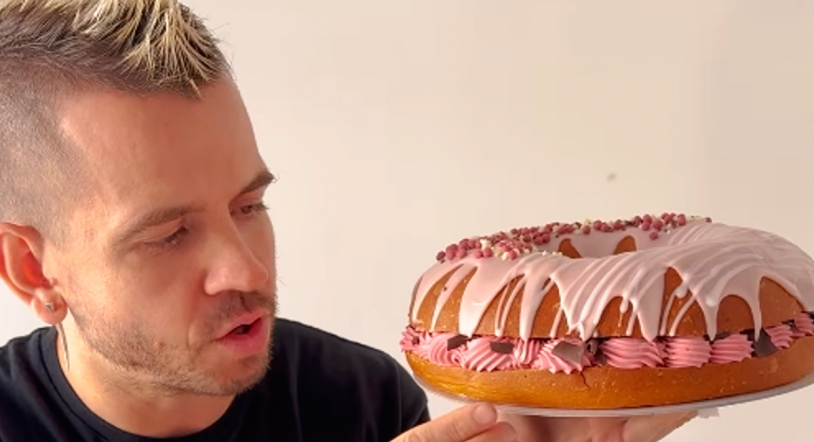 El 'RosconutXO' de Dabiz Muñoz: un híbrido sorprendente entre Roscón de Reyes y donut