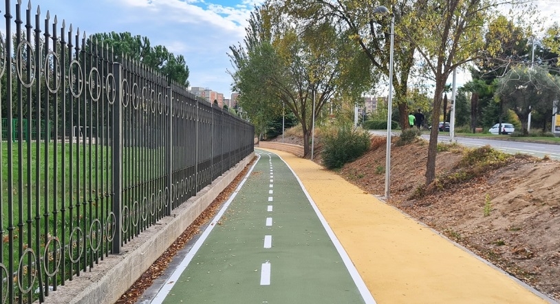Culminada la conexión por carril bici del paseo fluvial con el Puente de Felipe VI