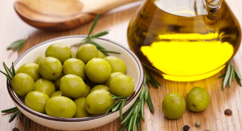 Los precios del aceite en los supermercados han subido casi un 70% en 2023, según Facua