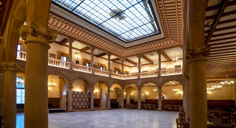Celebra el Día de las Águedas como se merece en El Casino de Salamanca