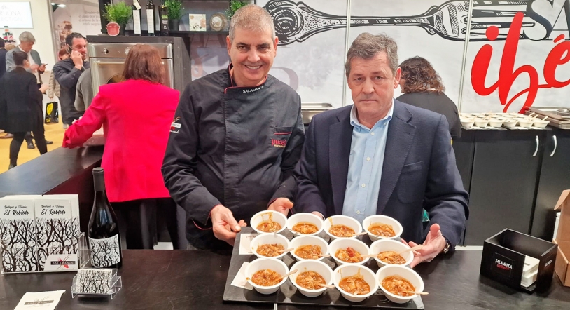 Vídeo | Restaurante Pucela y sus 'Callos con longaniza y morcilla'