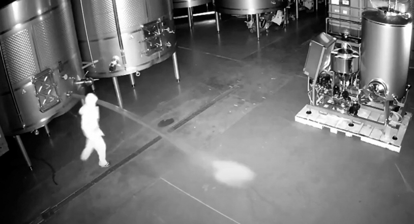 Vídeo | Pérdidas millonarias en el asalto a una bodega de José Moro en Valladolid