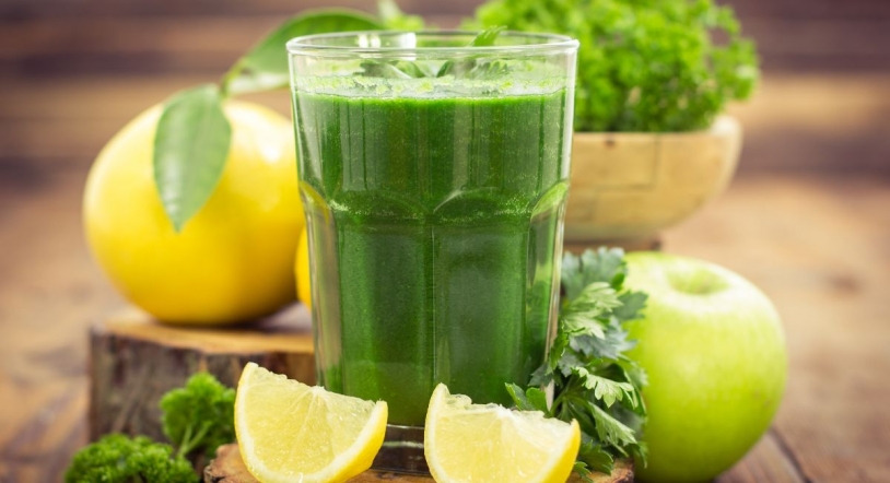 5 batidos verdes naturales détox para desinflamar