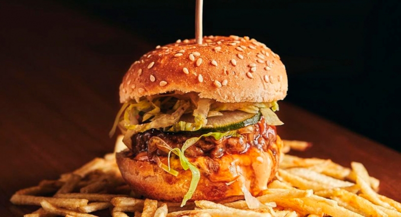 ¡Ultimas semanas para disfrutar del Dúo Summer Fest de la Charra Burguer! 