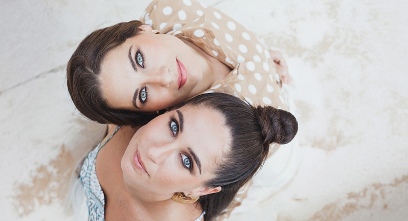 Las Hermanas Doya, que triunfan en Francia, actuarán en los Premios HosteleriaSalamanca.es 2024