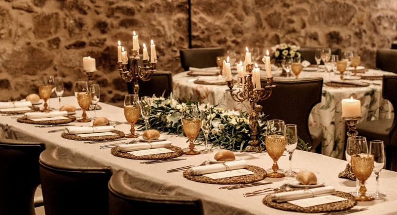 Disfruta de los días más especiales de Navidad en el Hospes Palacio de San Esteban