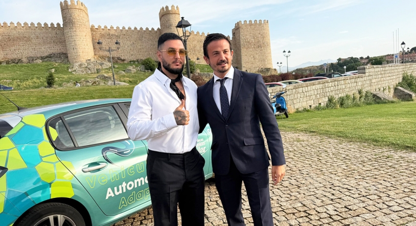 Autoescuelas El Pilar renueva su compromiso con la cultura en los Galardones La Alcazaba 2025