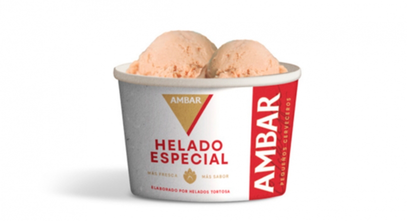 Ámbar lanza un original helado de cerveza: De la caña a la tarrina