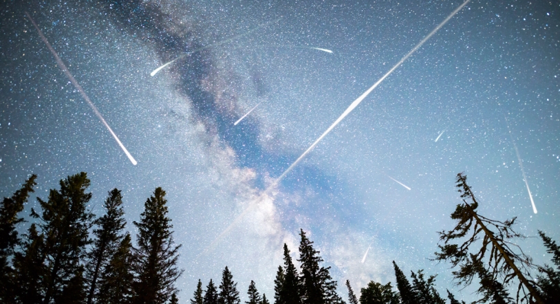 Perseidas 2025: la lluvia de estrellas más famosa llega este martes por la noche