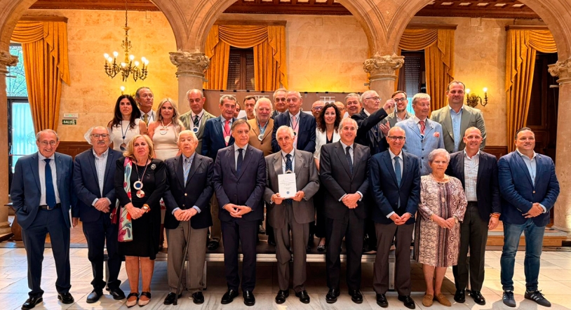 La Academia de Gastronomía de Salamanca celebra su historia con un libro aniversario