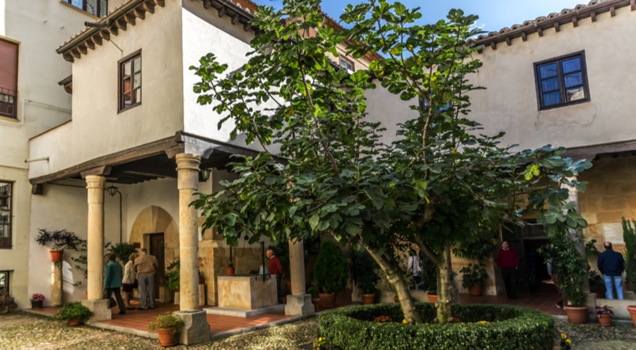 Un viaje al pasado para descubrir la huella de Santa Teresa en Salamanca