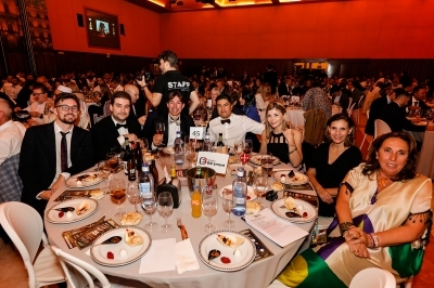 Mesas de invitados