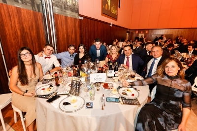 Mesas de invitados
