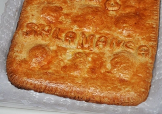 Hornazo dulce (típico de Tarazona de Guareña)