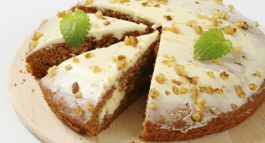 Cheesecake con manzanas y nueces