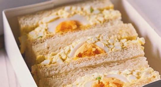 El famoso sándwich de huevo que triunfa en Instagram