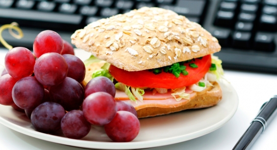 Bocadillo al estilo caprese