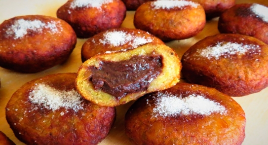 Rellenitos guatemaltecos de plátano macho