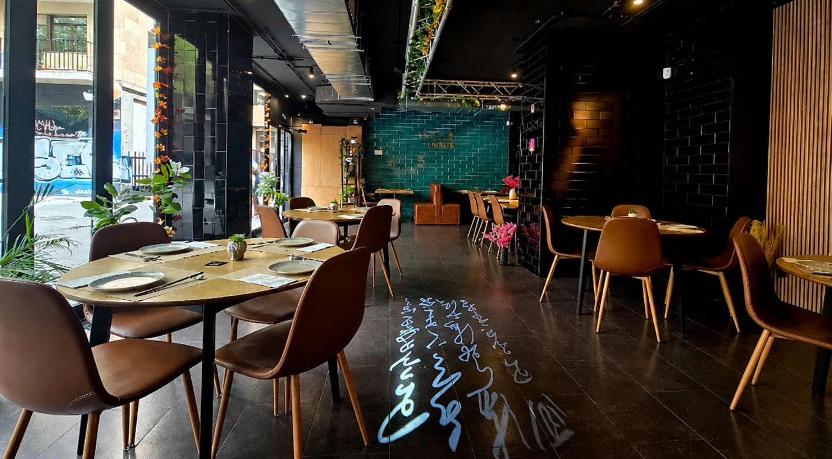 Restaurante Zisu 紫苏湖南菜