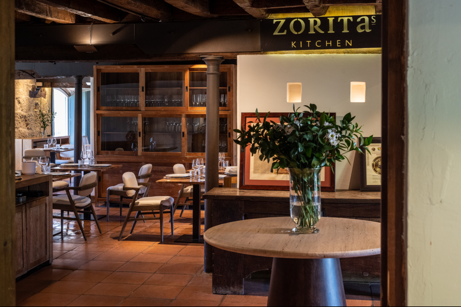 9 - HZ Zorita´s Kitchen (5).jpg