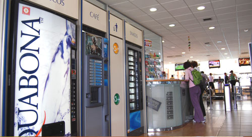 MÃ¡quinas vending de Sanven en el gimnasio Fitness Place, Salamanca